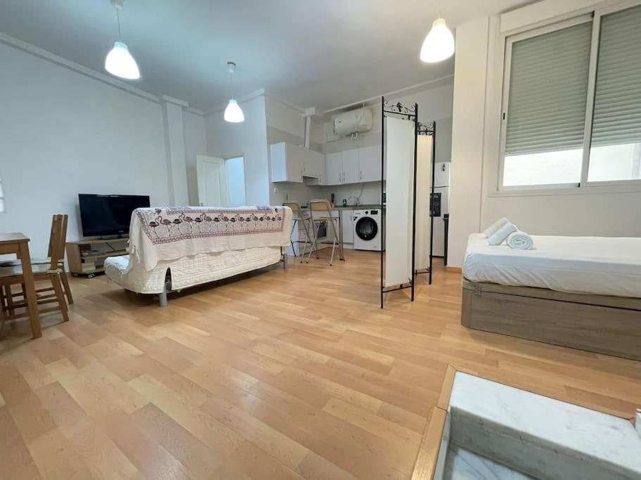 מאלגה Nice Flat In Atarazanas - Souv מראה חיצוני תמונה