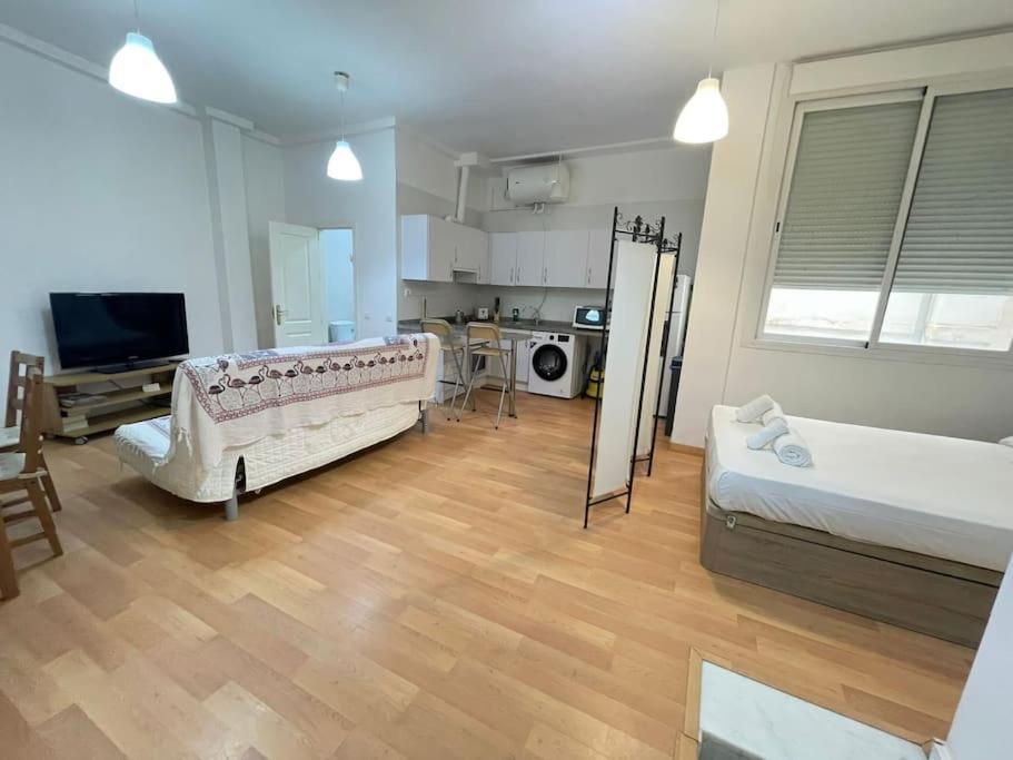 מאלגה Nice Flat In Atarazanas - Souv מראה חיצוני תמונה